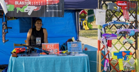 I "Nerf", le armi giocattolo: «Non solo per bambini, ma pezzi da collezionare per epiche battaglie»